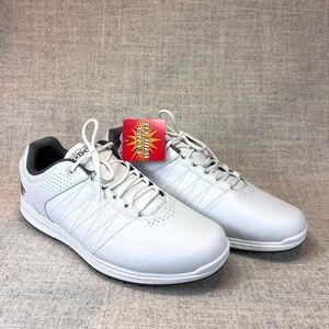 Skechers Go Golf mens size 7.5 Wide white spikeless golf shoes sneakers NWT